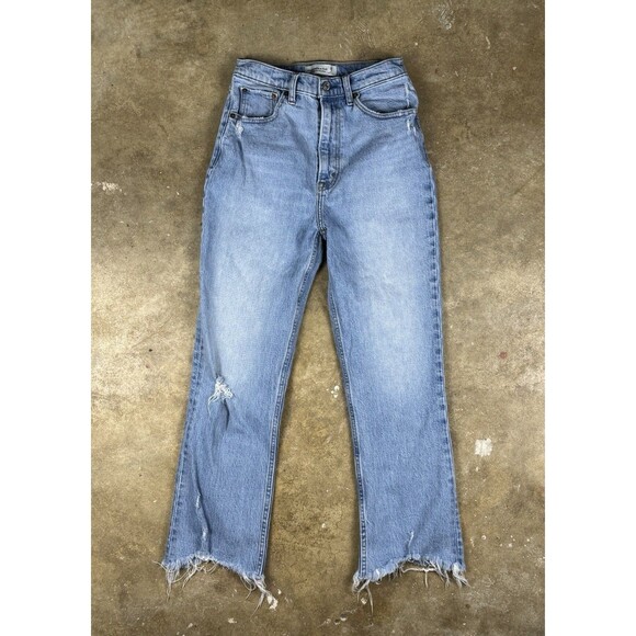 Abercrombie & Fitch Ultra High Rise KickFlare Women’s Jeans 26/2R Distressed Hem - Picture 2 of 9
